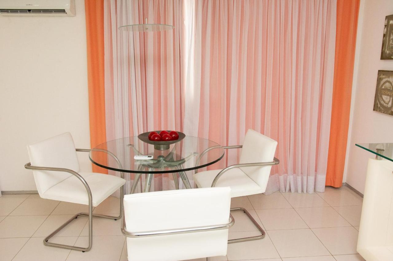 Voa Ambassador Flat Hotel